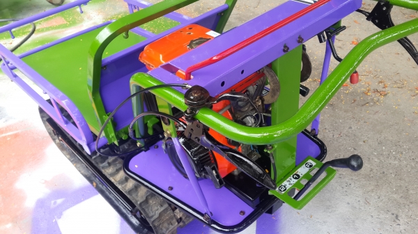 รถบรรทุกการเกษตรและก่อสร้าง