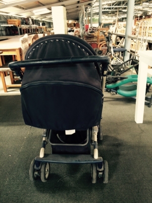 ขายรถเข็นเด็กยี่ห้อ Peg-Perego ขายรถเข็นเด็กยี่ห้อ Peg-Perego