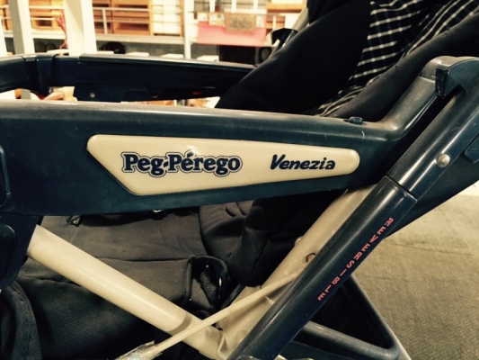 ขายรถเข็นเด็กยี่ห้อ Peg-Perego ขายรถเข็นเด็กยี่ห้อ Peg-Perego