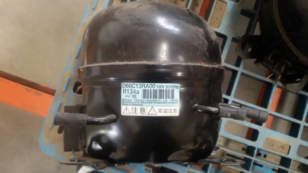 คอมเพรสเซอร์ใหม่ ขายเหมา 4300ลูก   โล25