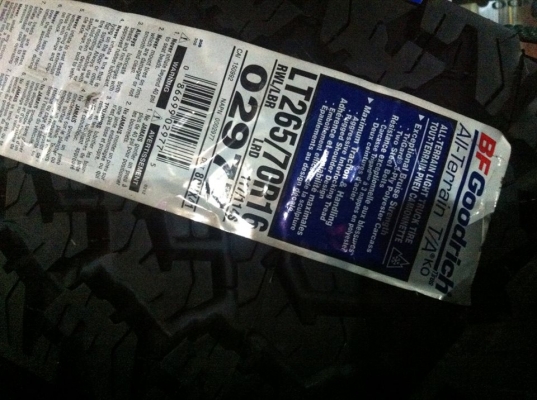 BF Goodrich All-Terrain ขนาด 265 70 r16 ปลายปี14