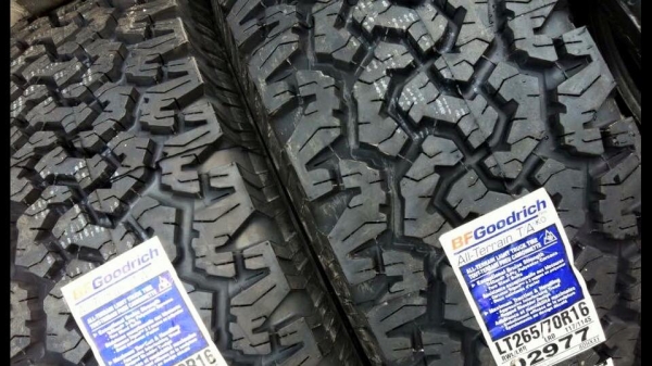 BF Goodrich All-Terrain ขนาด 265 70 r16 ปลายปี14