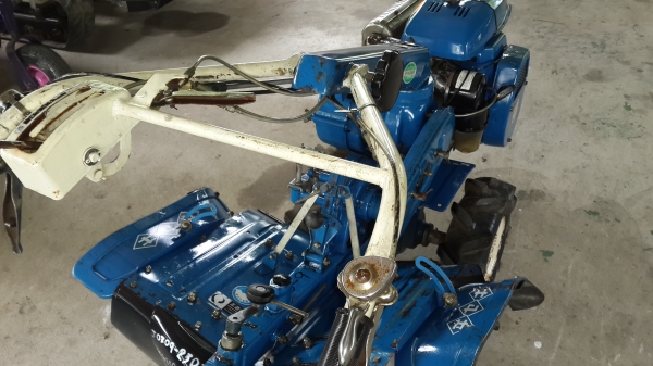 รถพรวนดิน สาดเดิน ปรับสภาพแล้วพร้อมใช้งาน รหัสสินค้า O - 9