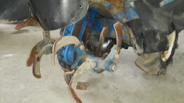 รถพรวนดิน สาดเดิน ปรับสภาพแล้วพร้อมใช้งาน รหัสสินค้า O - 9