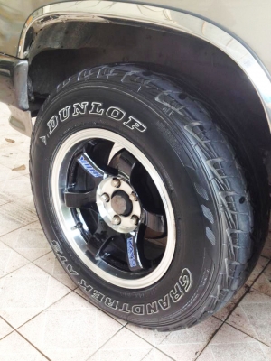 ล้อแม็ก 5รู114 พร้อมยาง 28นิ้ว สภาพสวย ล้อแม็ก 5รู114 พร้อมยาง 28นิ้ว สภาพสวย