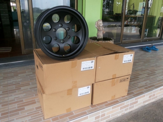 ล้อลาย micky 16x8 offset -10 สภาพใหม่เอี่ยม