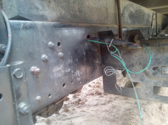 **570,000 บ.ต่อรอง/// 6ล้อHINO FD-195 สิงไฮเทค 6เมตร **ขาย HINO FD-195 สิงไฮเทค 6ล้อประกอบ ช่วงยาว 6.0ม. สภาพสวย พร้อมใช้งาน HINO FD3HJA HO7D-195HP สิงไฮเทค เครื่องเดิม เกียร์เดิม เครื่องดี แน่น แห้ง แรงดี ไม่เยิ้ม ครับ เกียร์ดี ไม่หลุด เข้าง่าย ไม่มีหอน **570,000 บ.ต่อรอง/// 6ล้อHINO FD-195 สิงไฮเทค 6เมตร **ขาย HINO FD-195 สิงไฮเทค 6ล้อประกอบ ช่วงยาว 6.0ม. สภาพสวย พร้อมใช้งาน HINO FD3HJA HO7D-195HP สิงไฮเทค เครื่องเดิม เกียร์เดิม เครื่องดี แน่น แห้ง แรงดี ไม่เยิ้ม ครับ เกียร์ดี ไม่หลุด เข้าง่าย ไม่มีหอน