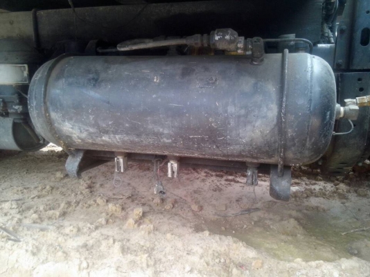 **570,000 บ.ต่อรอง/// 6ล้อHINO FD-195 สิงไฮเทค 6เมตร **ขาย HINO FD-195 สิงไฮเทค 6ล้อประกอบ ช่วงยาว 6.0ม. สภาพสวย พร้อมใช้งาน HINO FD3HJA HO7D-195HP สิงไฮเทค เครื่องเดิม เกียร์เดิม เครื่องดี แน่น แห้ง แรงดี ไม่เยิ้ม ครับ เกียร์ดี ไม่หลุด เข้าง่าย ไม่มีหอน **570,000 บ.ต่อรอง/// 6ล้อHINO FD-195 สิงไฮเทค 6เมตร **ขาย HINO FD-195 สิงไฮเทค 6ล้อประกอบ ช่วงยาว 6.0ม. สภาพสวย พร้อมใช้งาน HINO FD3HJA HO7D-195HP สิงไฮเทค เครื่องเดิม เกียร์เดิม เครื่องดี แน่น แห้ง แรงดี ไม่เยิ้ม ครับ เกียร์ดี ไม่หลุด เข้าง่าย ไม่มีหอน