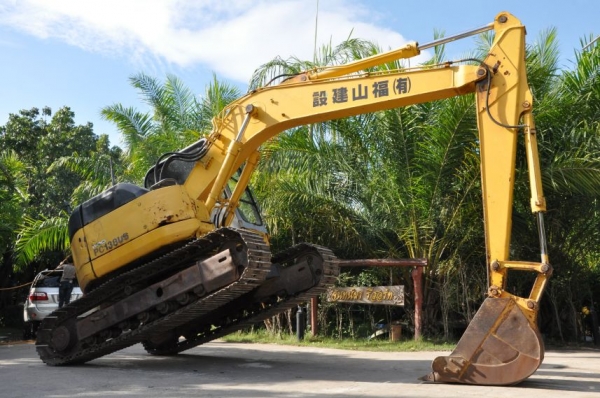 ขายแบคโฮ KOMATSU PC138us-2 หัวเก๋งครบๆ สวยเดิมจากญี่ปุ่น ทำงานสมบูรณ์ทุกระบบ รับรองไม่ผิดหวัง 980,000 เท่านั้น!!