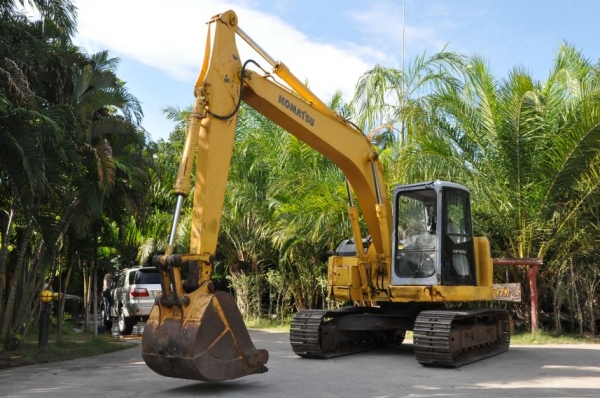 ขายแบคโฮ KOMATSU PC138us-2 หัวเก๋งครบๆ สวยเดิมจากญี่ปุ่น ทำงานสมบูรณ์ทุกระบบ รับรองไม่ผิดหวัง 980,000 เท่านั้น!!