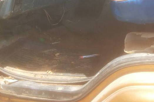 **670,000 บ.ต่อรอง/// 10ล้อ2เพลา ROCKY-185 เทนเลอร์ รถเกี่ยว/แบคโฮ **ขาย ISUZU ROCKY-185 HP 10ล้อท้ายลาด 2เพลา ขนแบคโฮ PC120/150 และรถเกี่ยว สภาพพร้อมใช้ ISUZU ROCKY ร็อคเล็ก(คัสซี343xxxx) วางเครื่องHO7C-185HP ลงเล่ม ครบ เครื่องดี สตาร์ทง่าย แน่น ดี แรงดี