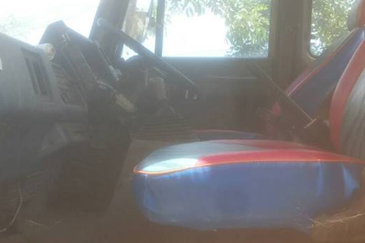 **670,000 บ.ต่อรอง/// 10ล้อ2เพลา ROCKY-185 เทนเลอร์ รถเกี่ยว/แบคโฮ **ขาย ISUZU ROCKY-185 HP 10ล้อท้ายลาด 2เพลา ขนแบคโฮ PC120/150 และรถเกี่ยว สภาพพร้อมใช้ ISUZU ROCKY ร็อคเล็ก(คัสซี343xxxx) วางเครื่องHO7C-185HP ลงเล่ม ครบ เครื่องดี สตาร์ทง่าย แน่น ดี แรงดี