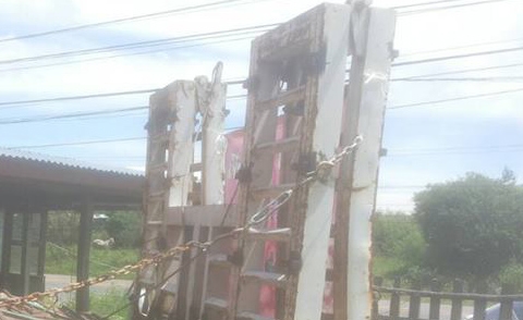 **670,000 บ.ต่อรอง/// 10ล้อ2เพลา ROCKY-185 เทนเลอร์ รถเกี่ยว/แบคโฮ **ขาย ISUZU ROCKY-185 HP 10ล้อท้ายลาด 2เพลา ขนแบคโฮ PC120/150 และรถเกี่ยว สภาพพร้อมใช้ ISUZU ROCKY ร็อคเล็ก(คัสซี343xxxx) วางเครื่องHO7C-185HP ลงเล่ม ครบ เครื่องดี สตาร์ทง่าย แน่น ดี แรงดี