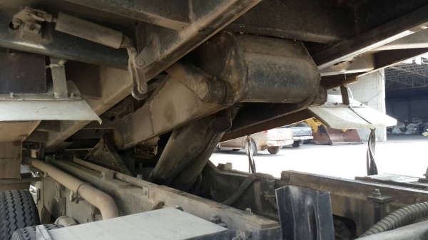 ขายด่วนไอ้หลงโบ220แรงสองเพลาดั้มแม่ลูกๆ2เพลาสภาพพ้รอมใช้สุดๆจัดแนนท์ได้8-9แสนโทร0843923995 ขายด่วนไอ้หลงโบ220แรงสองเพลาดั้มแม่ลูกๆ2เพลาสภาพพ้รอมใช้สุดๆจัดแนนท์ได้8-9แสนโทร0843923995