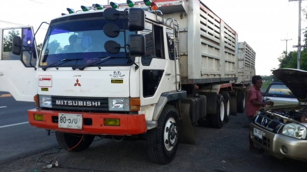 ขายด่วนไอ้หลงโบ220แรงสองเพลาดั้มแม่ลูกๆ2เพลาสภาพพ้รอมใช้สุดๆจัดแนนท์ได้8-9แสนโทร0843923995 ขายด่วนไอ้หลงโบ220แรงสองเพลาดั้มแม่ลูกๆ2เพลาสภาพพ้รอมใช้สุดๆจัดแนนท์ได้8-9แสนโทร0843923995