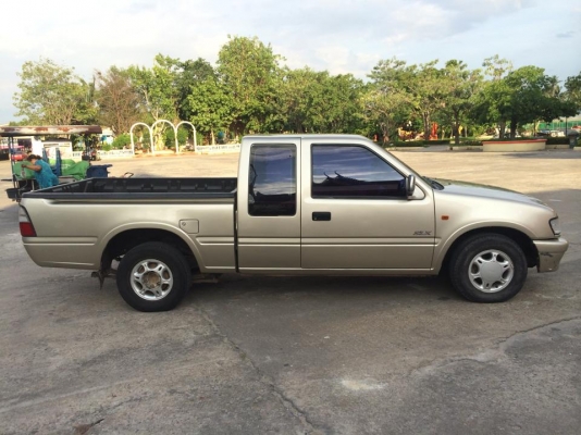 Dragon 1997 SLX เครื่อง2500 กระจกไฟฟ้า เบาะกำมะหยี่ พวงมาลัยเพาเวอร์ ไม่มีชนหนัดชก