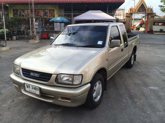 Dragon 1997 SLX เครื่อง2500 กระจกไฟฟ้า เบาะกำมะหยี่ พวงมาลัยเพาเวอร์ ไม่มีชนหนัดชก