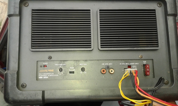 ขายsub box 8นิ้ว ALPINE