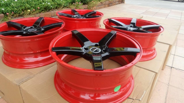 ขายล้อใหม่ VOSSEN CV3 ขอบ17 กว้าง7.5 4H100 สี RED/BLACK