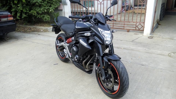 KAWASAKI ER 6 N 650 cc Y 2013