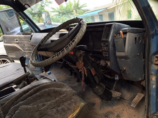 ขายรถ6ล้อดั้มพ์ ISUZU NPR59LU5M เครื่อง 125แรงม้า ปี36 เกียร์สั้นแท้ สนใจโทร 081-970-1072