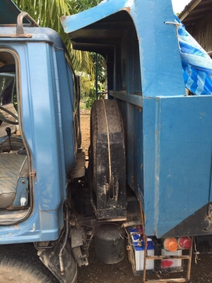 ขายรถ6ล้อดั้มพ์ ISUZU NPR59LU5M เครื่อง 125แรงม้า ปี36 เกียร์สั้นแท้ สนใจโทร 081-970-1072