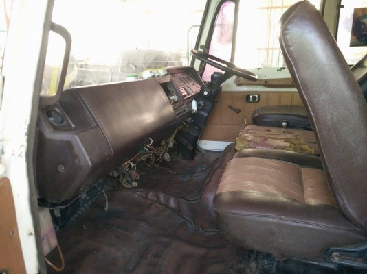 หัว 227 อะไหล่ครบ ไม่ผุ พร้อมกระจกหน้า