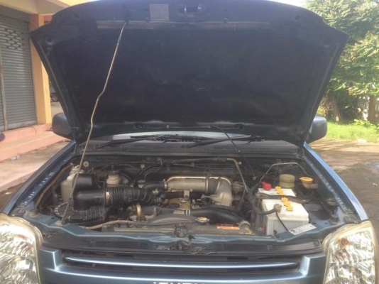 D-max slx 2003 รถมือแรก เดิมทั้งคันกล้ารับประกันไม่มีชน