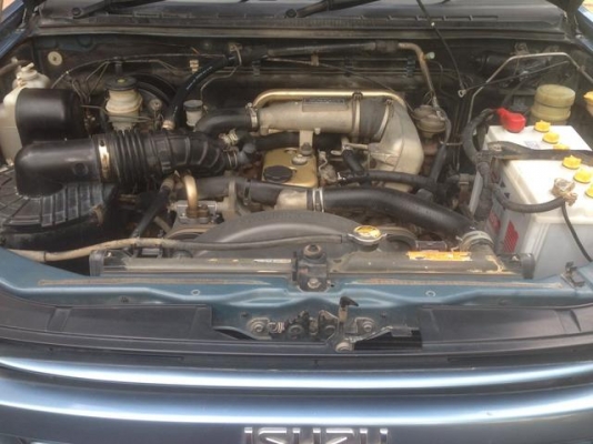 D-max slx 2003 รถมือแรก เดิมทั้งคันกล้ารับประกันไม่มีชน