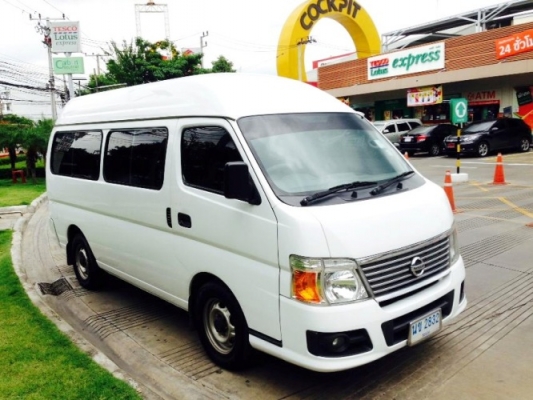 รถตู้ URVAN ZDI