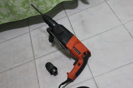 สว่านระบบโรตารี่ pumpkinทำงาน 3 ระบบ2-26 dfr สภาพพร้อมใช้งานครับ