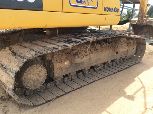 รถขุดKOMATSU PC200-8M0