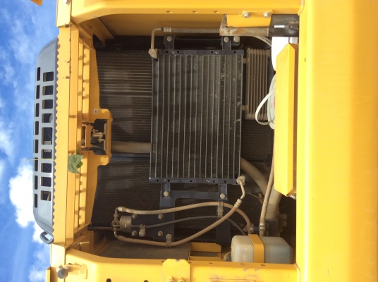 รถขุดKOMATSU PC200-8M0