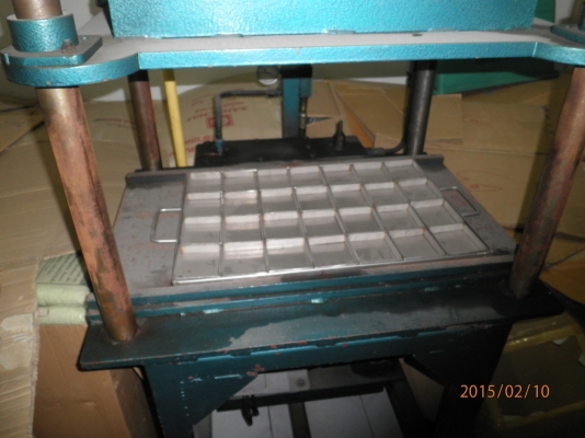 แท่นอัดไฮดรอลิคพร้อมมอเตอร์ MITSUBISHI แท่นอัดไฮดรอลิคพร้อมมอเตอร์ MITSUBISHI