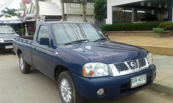 ขาย NISSAN FRONTIER ปี 2006/2549 คัสซีสวยตลอดเส้น เครื่อง TD27 แน่นไม่หลวมไม่ไอ แอร์เย็น ทะเบียนพร้อมโอน