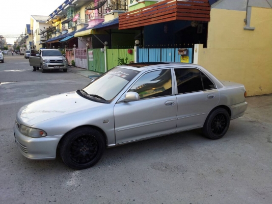 ขายอีคาร์ปี 95 เกียร์ออโต้ เครื่อง1.5 หัวฉีด ขายอีคาร์ปี 95 เกียร์ออโต้ เครื่อง1.5 หัวฉีด