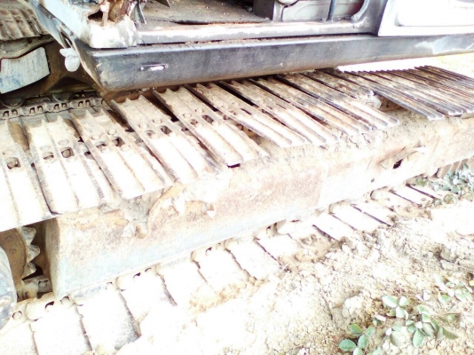 รถขุด SK200-3 รถจอดโรงเมื่อเสร็จงาน...สภาพดี พร้อมใช้ เอวแน่นดี