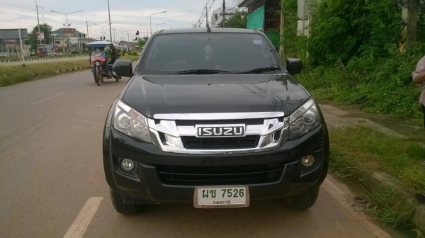 ขาย ISUZU DMAX 2.5 HI-Lander ปี 2013/2556 เครื่องดีไม่เคยแกะ มีกล้องหลัง วิ่งน้อยแค่ 60,000 กม. ขาย ISUZU DMAX 2.5 HI-Lander ปี 2013/2556 เครื่องดีไม่เคยแกะ มีกล้องหลัง วิ่งน้อยแค่ 60,000 กม.