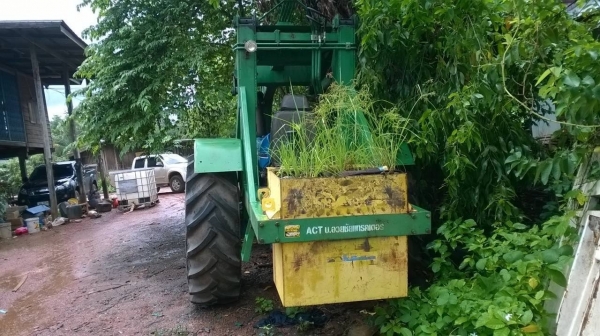 ขายแล้วครับ รถไถ FORD 6600 T5 ติดคีบอวยชัย สภาพสวยพร้อมใช้ทุกอย่าง เอกสารเล่มทะเบียนพร้อมครับ