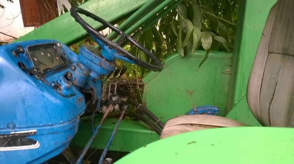 ขายแล้วครับ รถไถ FORD 6600 T5 ติดคีบอวยชัย สภาพสวยพร้อมใช้ทุกอย่าง เอกสารเล่มทะเบียนพร้อมครับ