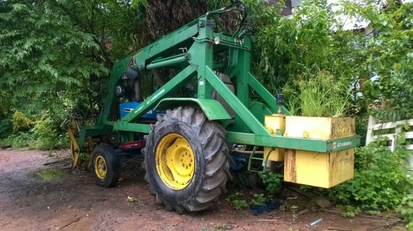 ขายแล้วครับ รถไถ FORD 6600 T5 ติดคีบอวยชัย สภาพสวยพร้อมใช้ทุกอย่าง เอกสารเล่มทะเบียนพร้อมครับ