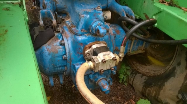 ขายแล้วครับ รถไถ FORD 6600 T5 ติดคีบอวยชัย สภาพสวยพร้อมใช้ทุกอย่าง เอกสารเล่มทะเบียนพร้อมครับ