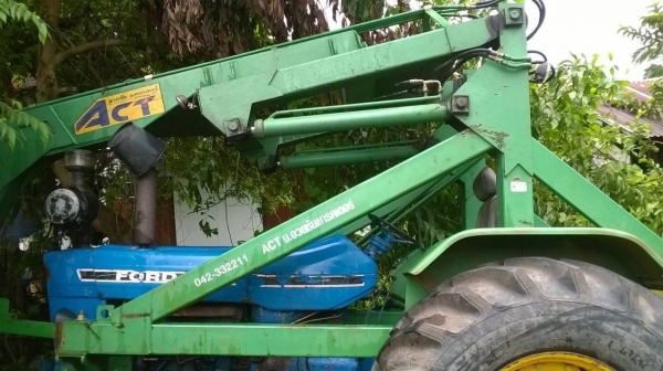 ขายแล้วครับ รถไถ FORD 6600 T5 ติดคีบอวยชัย สภาพสวยพร้อมใช้ทุกอย่าง เอกสารเล่มทะเบียนพร้อมครับ