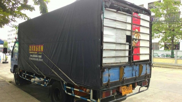 ขาย6ล้ออีซูซุ NPR130 ปี48 แชชซีสวย เครื่องเดิม ภายในสวย แอร์เย็น สภาพพร้อมวิ่งงาน เอกสารเล่มทะเบียนพร้อมโอน