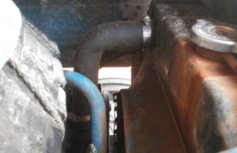 FORD 3000 T3 เพลาเดียว รถสภาพดีพร้อมใช้งานได้เลยครับ ไม่มีอุปกรณ์นะครับขายตามสภาพ เครื่องยนต์ 3 สูบแรงดีเดิมๆไม่มีเยิ้ม ระบบเกียร์ใช้งานได้ปกติดีไม่มีปัญหา ช่วงล่างยางสภาพดี 65\% พร้ิมใช้งาน เอกสารสัญญาซื้อขาย ราคาต่อรองได้ครับ