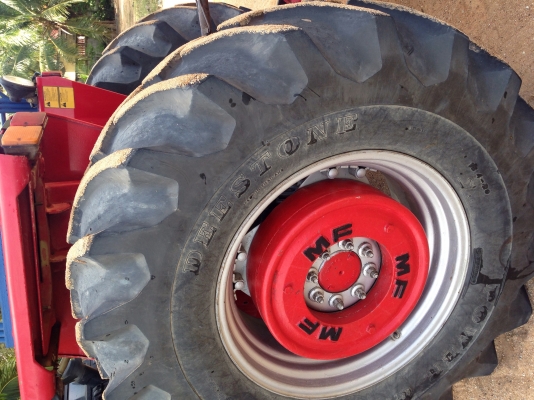 ขายรถไถ รถแทรคเตอร์