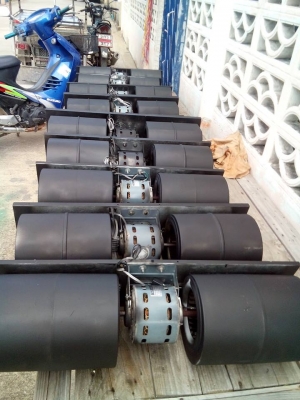 ขายพัดลมใช้ในร้านอาหารสถานบังเทิง พร้อมใช้ 750 บาท ลมเย็นสบาย