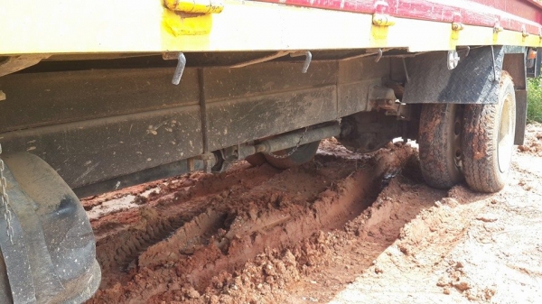 ขาย6ล้อ HINO เครน3ตัน3ปอก เครื่องEH700 168แรง แชชซีสวยเครื่องดี กระบะยาว6เมตร สภาพพร้อมใช้งาน เอกสารเล่มทะเบียนพร้อมโอน