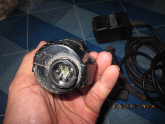 ไขควงไฟฟ้าไม่ไร้สายนะครับ