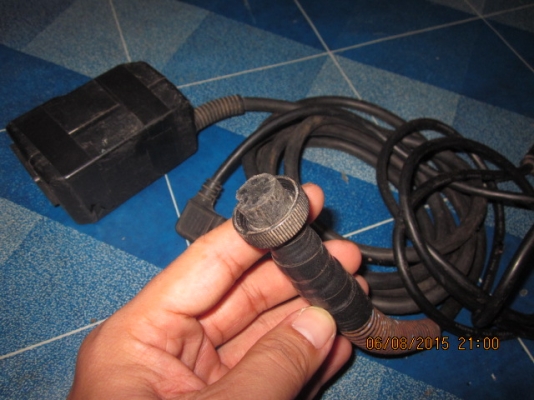 ไขควงไฟฟ้าไม่ไร้สายนะครับ